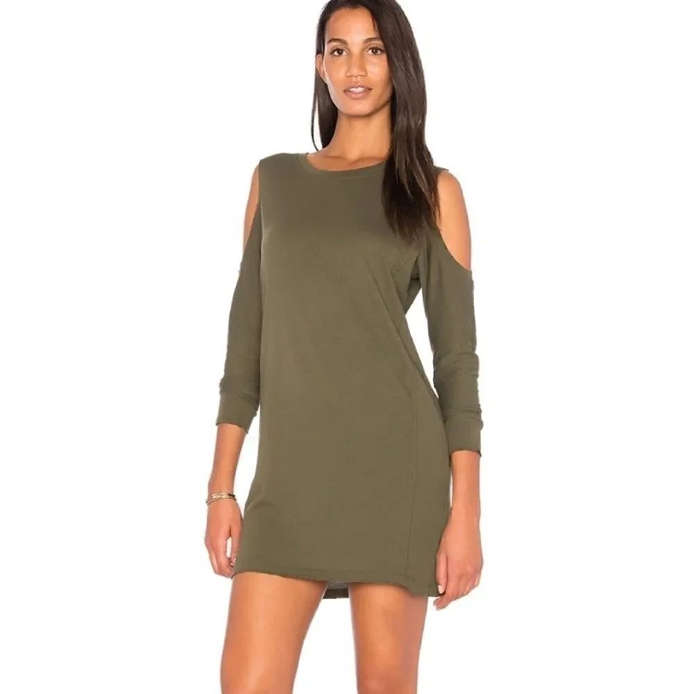 n:PHILANTHROPY cold shoulder billie dress in moss